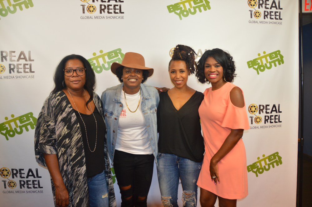 Leah, Johna, Syd, Edwina 1-1 (2)